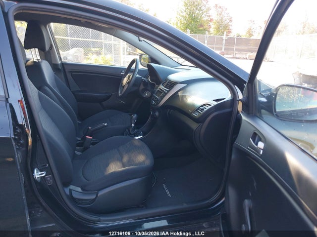 Продажа на аукционе авто 2016 Hyundai Accent L, vin: KMHCT5AE0GU268945, номер лота: 12716106