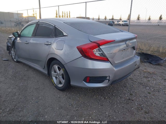 Honda CIVIC EX 2017 2HGFC2F82HH039031 Image 3