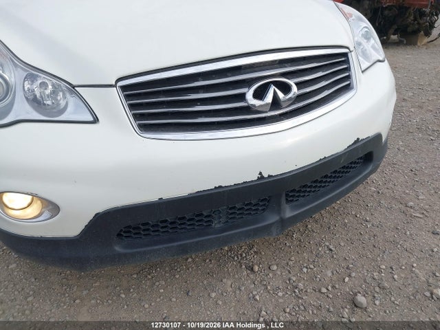 Продажа на аукционе авто 2015 Infiniti Qx50, vin: JN1BJ0HR0FM773970, номер лота: 12730107