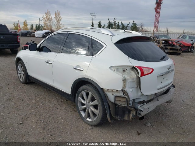 Продажа на аукционе авто 2015 Infiniti Qx50, vin: JN1BJ0HR0FM773970, номер лота: 12730107