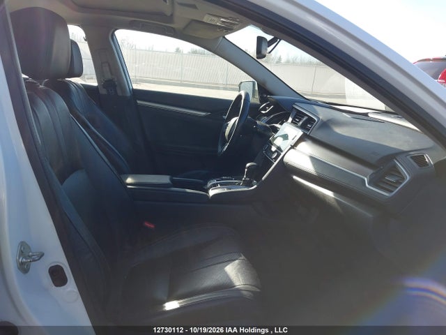 Honda Civic Touring 2016 2HGFC1F92GH101366 Image 5