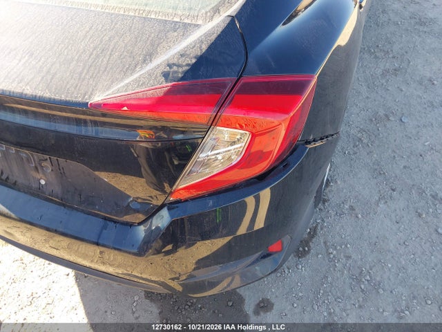 12730162 :رقم المزاد ، 2HGFC2F57JH010412 vin ، 2018 Honda Civic Lx مزاد بيع