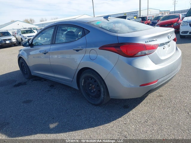 Hyundai ELANTRA GL 2016 5NPDH4AEXGH746870 Image 3