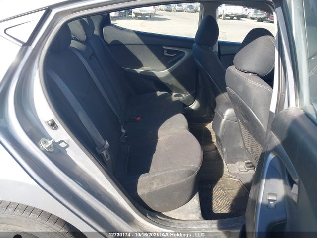 Hyundai ELANTRA GL 2016 5NPDH4AEXGH746870 Image 8