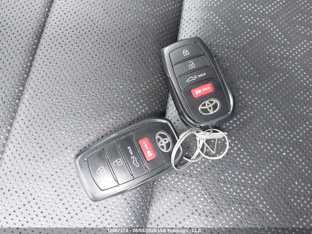 Продаж на аукціоні авто 2024 Toyota Tundra Limited 4x4, vin: 5TFJA5EC3RX033063, номер лоту: 12667278