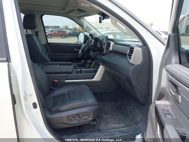 Продаж на аукціоні авто 2024 Toyota Tundra Limited 4x4, vin: 5TFJA5EC3RX033063, номер лоту: 12667278