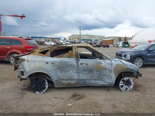 KNDEUCAA8P7457661 KIA SELTOS EX