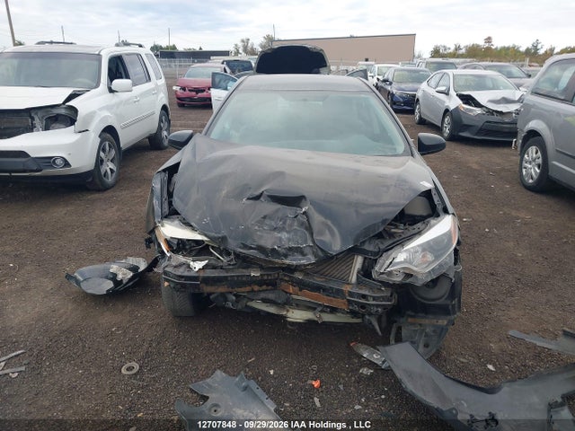 2T1BURHE9FC396428 Toyota COROLLA LE