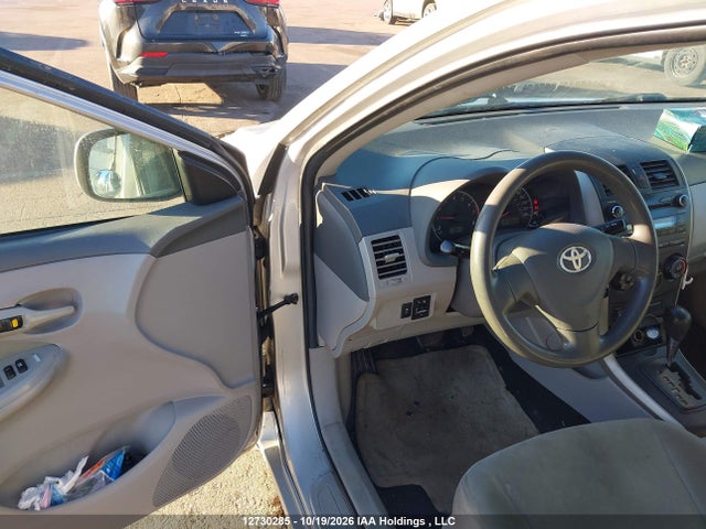 12730285 :رقم المزاد ، 2T1BU4EE0AC262794 vin ، 2010 Toyota Corolla S/le/xle مزاد بيع