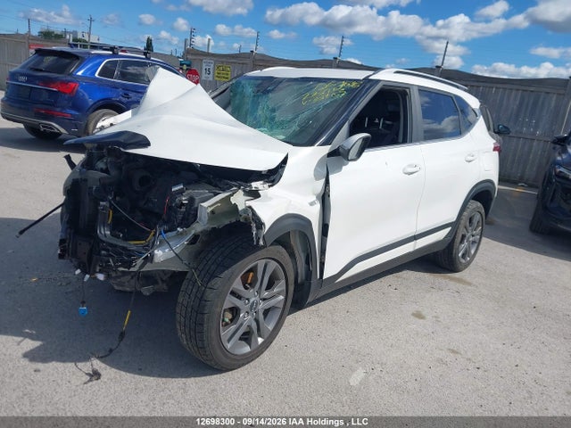 KIA SELTOS EX 2023 KNDEUCAA1P7354453 Image 2