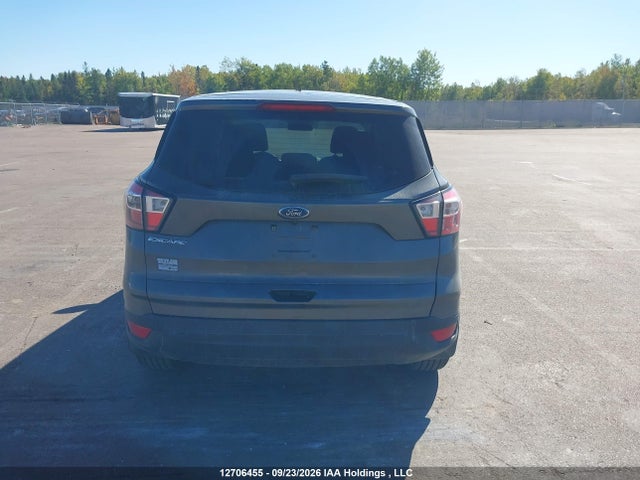 2017 Ford Escape S მანქანა იყიდება აუქციონზე, vin: 1FMCU0F78HUD00536, აუქციონის ნომერი: 12706455
