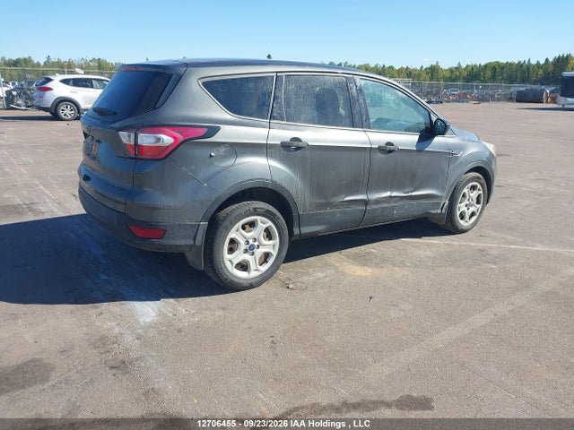 2017 Ford Escape S მანქანა იყიდება აუქციონზე, vin: 1FMCU0F78HUD00536, აუქციონის ნომერი: 12706455