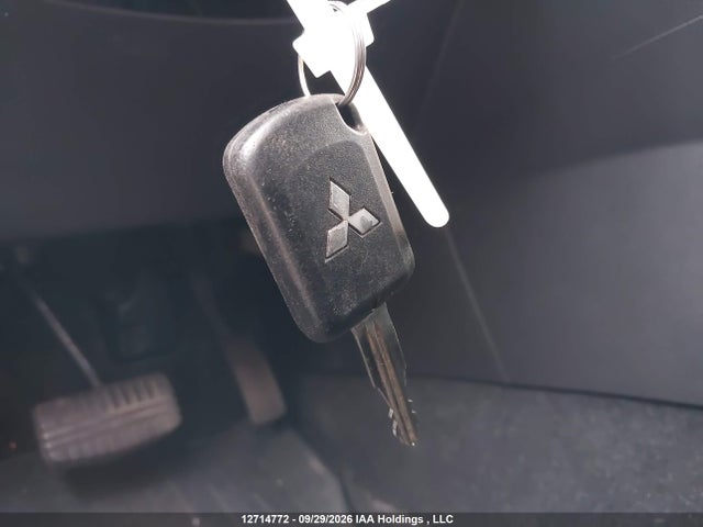 JA4ATUAA2NZ602924 Mitsubishi Eclipse Cross Es