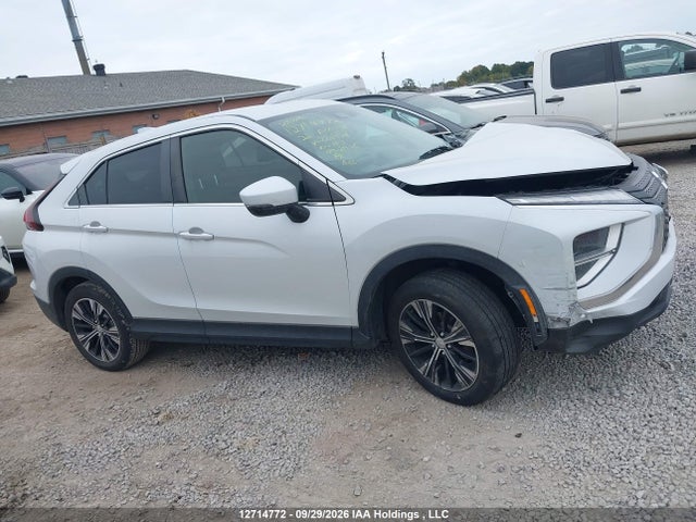JA4ATUAA2NZ602924 Mitsubishi Eclipse Cross Es