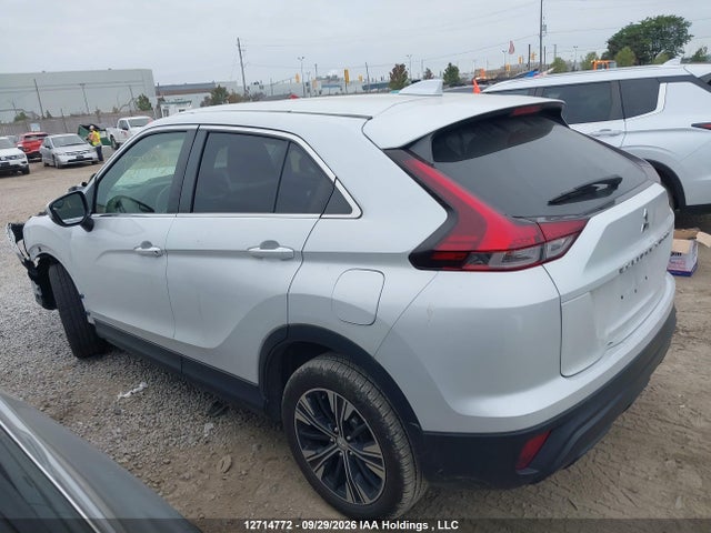 JA4ATUAA2NZ602924 Mitsubishi Eclipse Cross Es