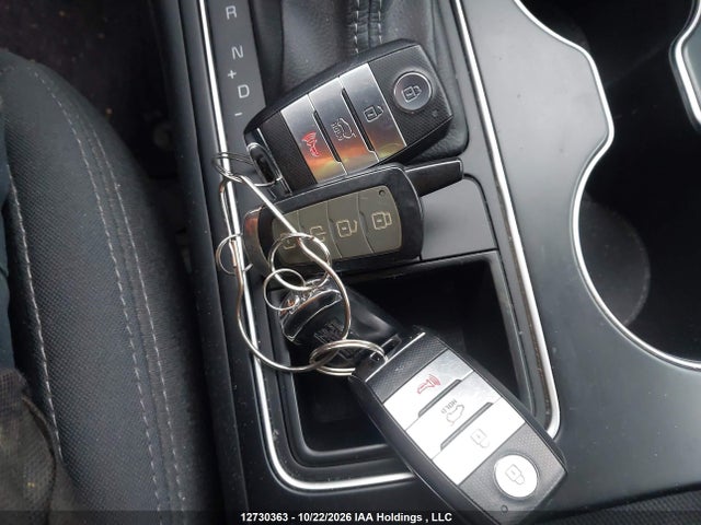 12730363 :رقم المزاد ، 5XYPGDA38LG684269 vin ، 2020 Kia Sorento 2.4l Lx/2.4l Lx+/3.3l Lx+ مزاد بيع