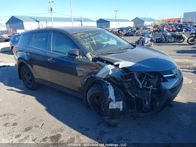 2T3ZFREVXEW128179 Toyota RAV4 LE