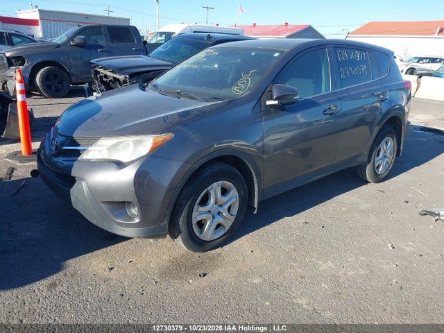 2T3ZFREVXEW128179 Toyota RAV4 LE