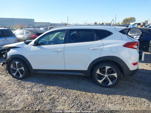 Продажа на аукционе авто 2016 Hyundai Tucson Premium 1.6, vin: KM8J3CA26GU023116, номер лота: 12730395