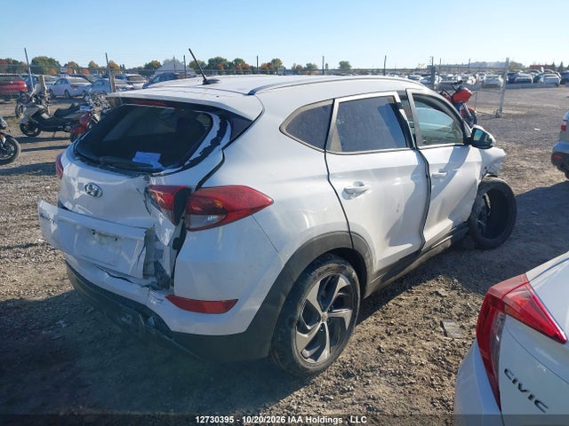 Продажа на аукционе авто 2016 Hyundai Tucson Premium 1.6, vin: KM8J3CA26GU023116, номер лота: 12730395
