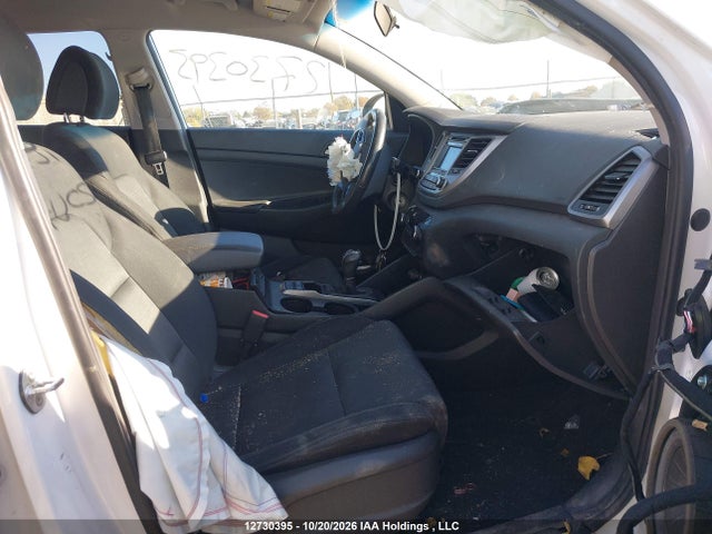 Продажа на аукционе авто 2016 Hyundai Tucson Premium 1.6, vin: KM8J3CA26GU023116, номер лота: 12730395