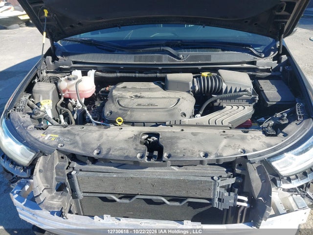 Chrysler Pacifica Limited 2026 2C4RC1GG0TR256446 Image 10