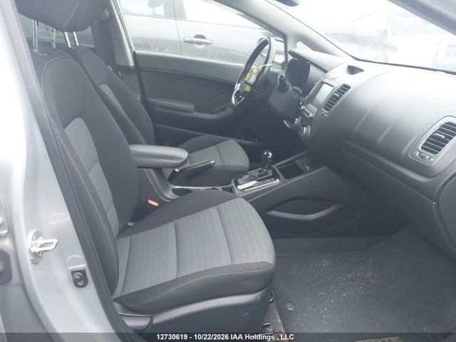 KIA FORTE EX 2017 KNAFX5A86H5728313 Image 5