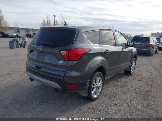 Ford ESCAPE SE 2019 1FMCU9GD4KUC40867 Image 4