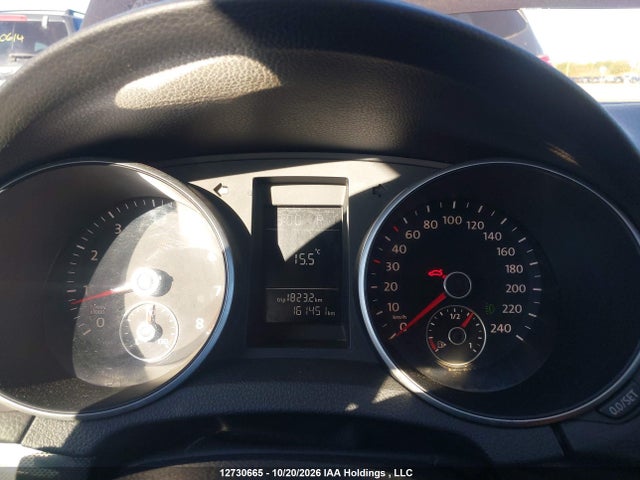 12730665 :رقم المزاد ، 3VWMX7AJ7AM628615 vin ، 2010 Volkswagen Jetta S مزاد بيع