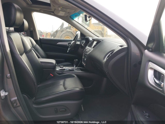 5N1DR2MM2JC630324 Nissan Pathfinder S/sv/sl/platinum