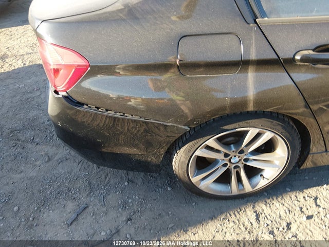 BMW 320i Xdrive 2016 WBA8A3C54GK689190 Image 18
