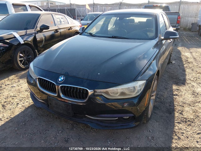 BMW 320i Xdrive 2016 WBA8A3C54GK689190 Image 2