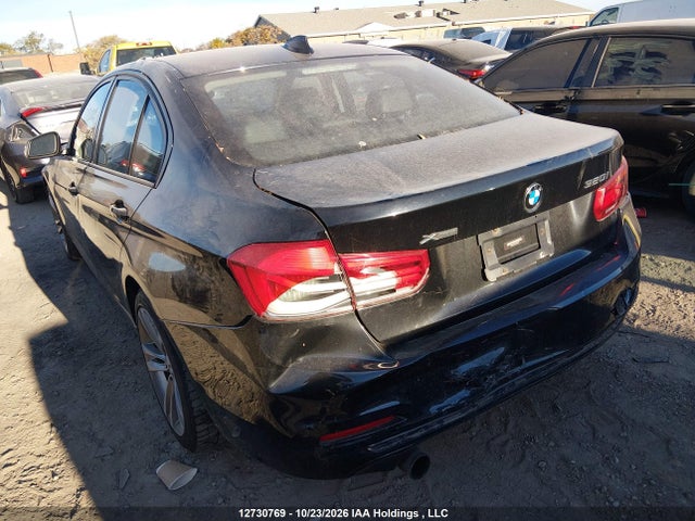 BMW 320i Xdrive 2016 WBA8A3C54GK689190 Image 3