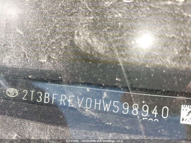 Toyota RAV4 LE 2017 2T3BFREV0HW598940 Image 9
