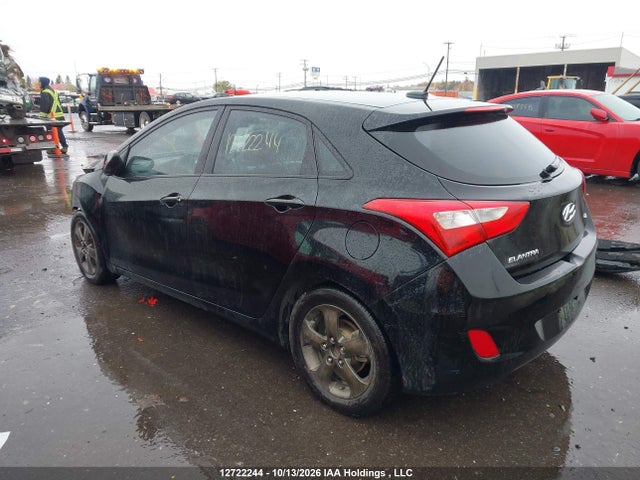 Hyundai Elantra Gt Gl 2014 KMHD25LH3EU192536 Image 3