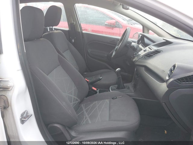 Ford FIESTA S 2015 3FADP4TJ5FM124737 Image 5