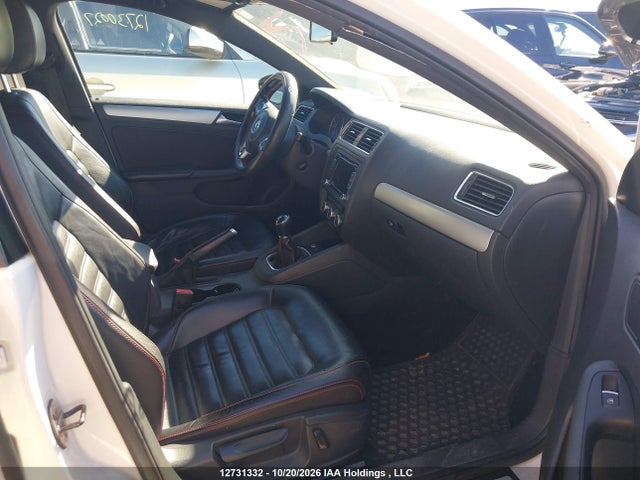 Volkswagen JETTA GLI 2014 3VW5S7AJ8EM234890 Image 5
