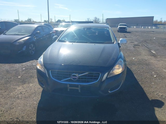 12731333 :رقم المزاد ، YV1622FS8C2023571 vin ، 2012 Volvo S60 T5 Level 1/t5 Level 2 مزاد بيع