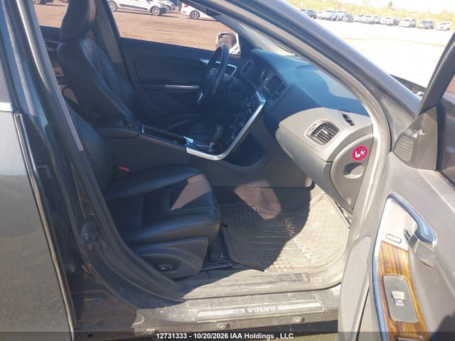 12731333 :رقم المزاد ، YV1622FS8C2023571 vin ، 2012 Volvo S60 T5 Level 1/t5 Level 2 مزاد بيع