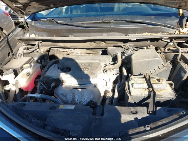 2T3BFREVXJW739552 Toyota RAV4 LE
