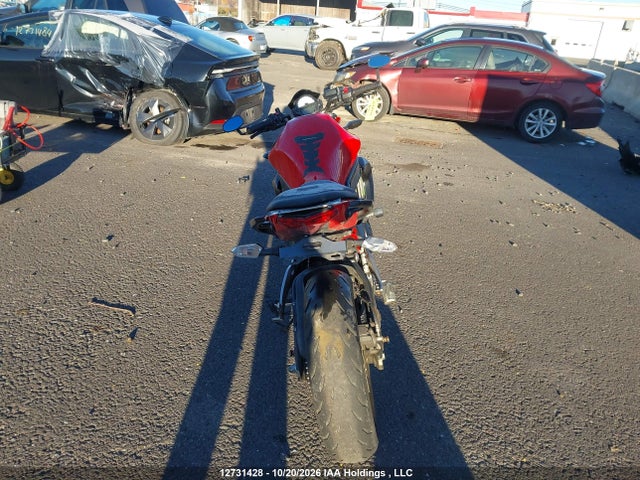 12731428 :رقم المزاد ، JKAEREE16DDA15835 vin ، 2013 Kawasaki  مزاد بيع