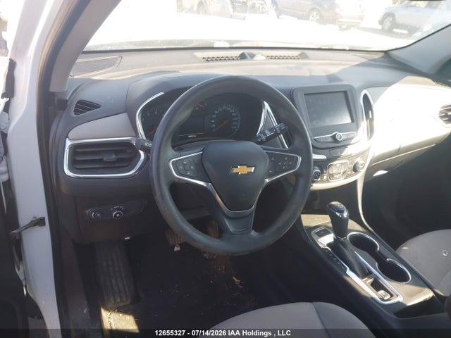 2GNAXREV3J6216644 Chevrolet EQUINOX LS