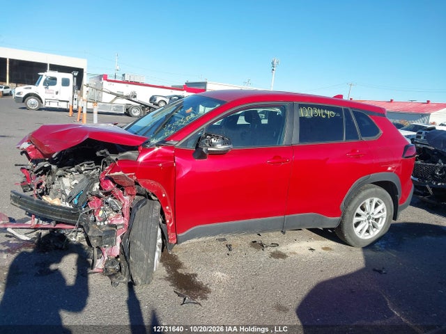 Toyota Corolla Cross Le 2022 7MUCAABG0NV015862 Image 13