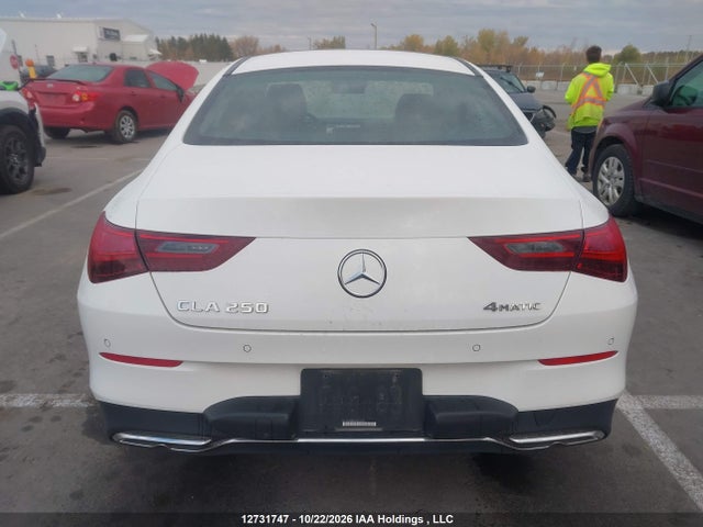 W1K5J4HB8TN573256 Mercedes-Benz CLA 250 4MATIC