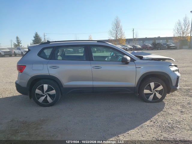 Volkswagen Taos Trendline 2024 3VVGX7B25RM024100 Image 14