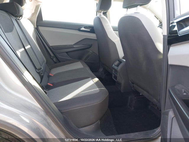 Volkswagen Taos Trendline 2024 3VVGX7B25RM024100 Image 8