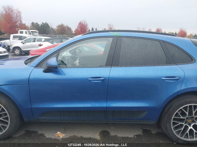 WP1AA2A57JLB04104 Porsche Macan Sport Edition