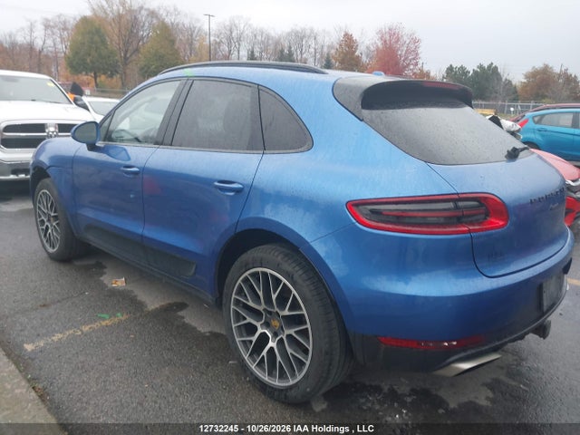 WP1AA2A57JLB04104 Porsche Macan Sport Edition