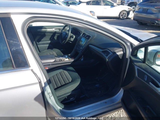 3FA6P0H75JR250834 Ford FUSION SE