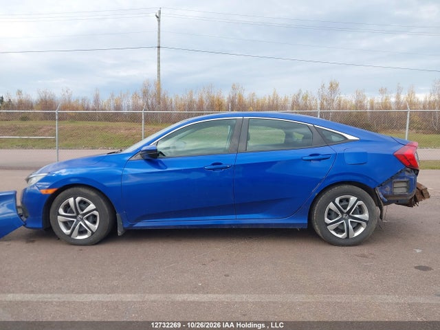 Honda Civic Lx 2018 2HGFC2F57JH021166 Image 15